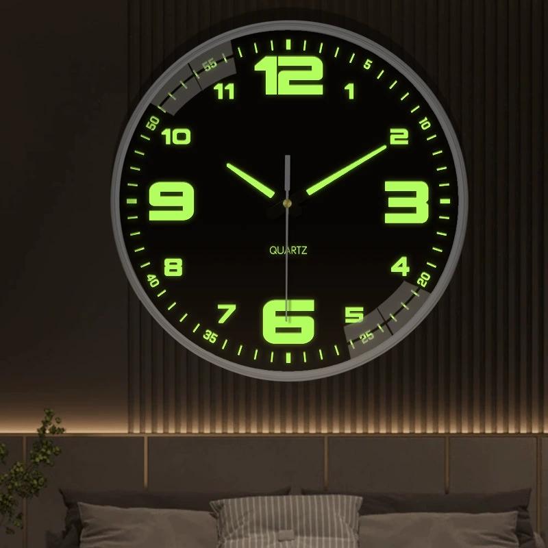 Reloj de cuarzo luminoso de 8  - Luxury Watch Wall Clock reseña y precio