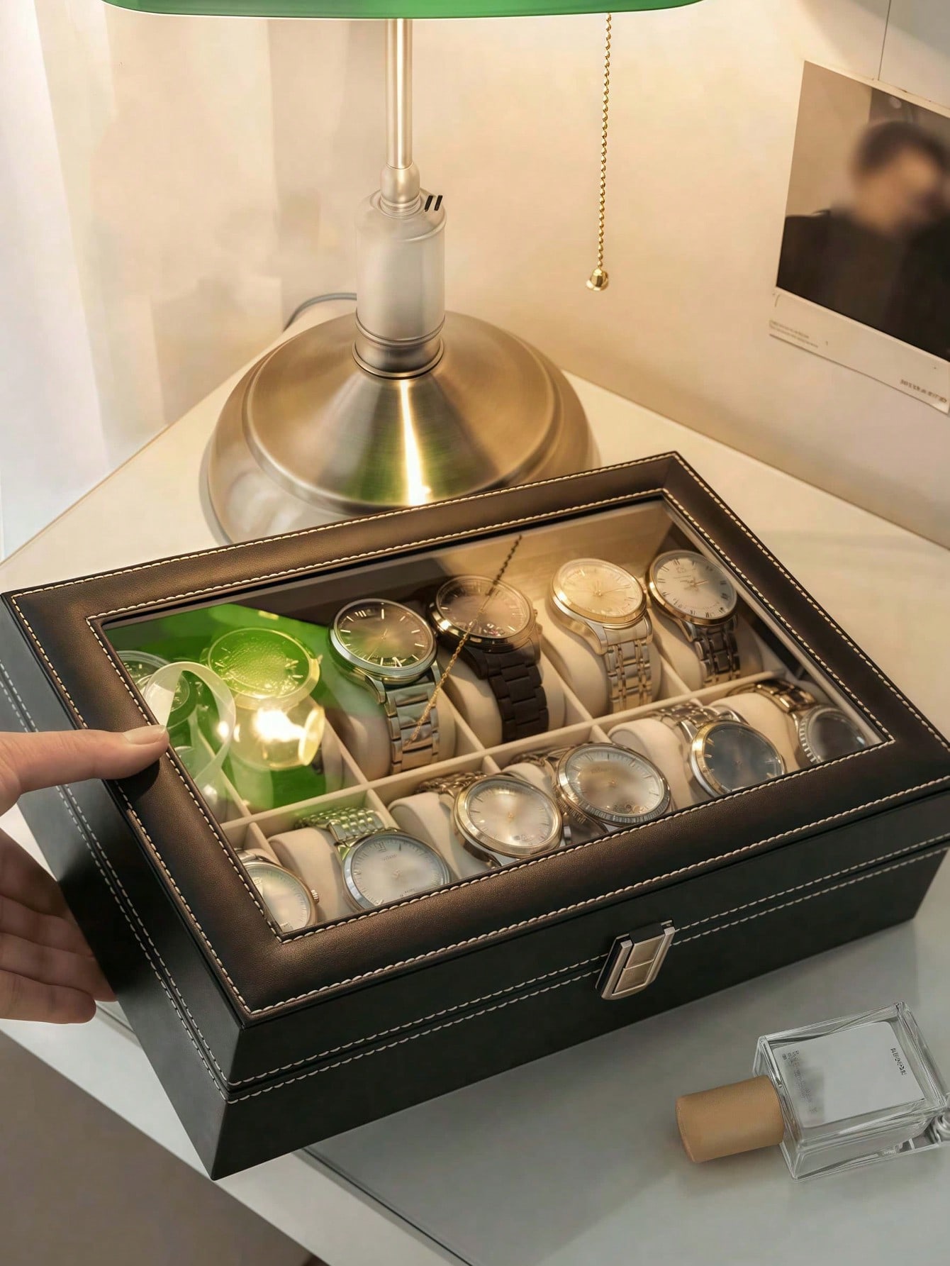 Caja de Relojes de Cuero con C - Luxury Watch Holder reseña y precio