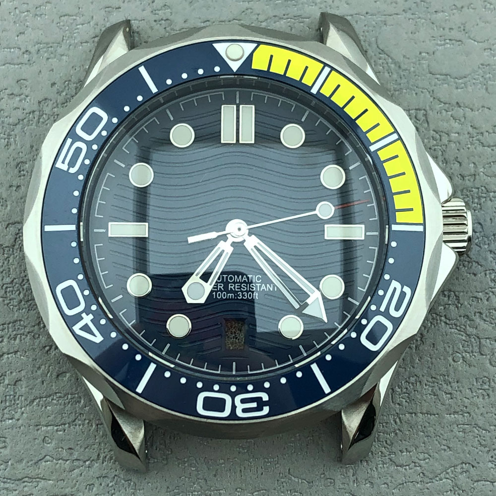 Caja transparente de cristal d - Seiko Watch 5 Sports reseña y precio