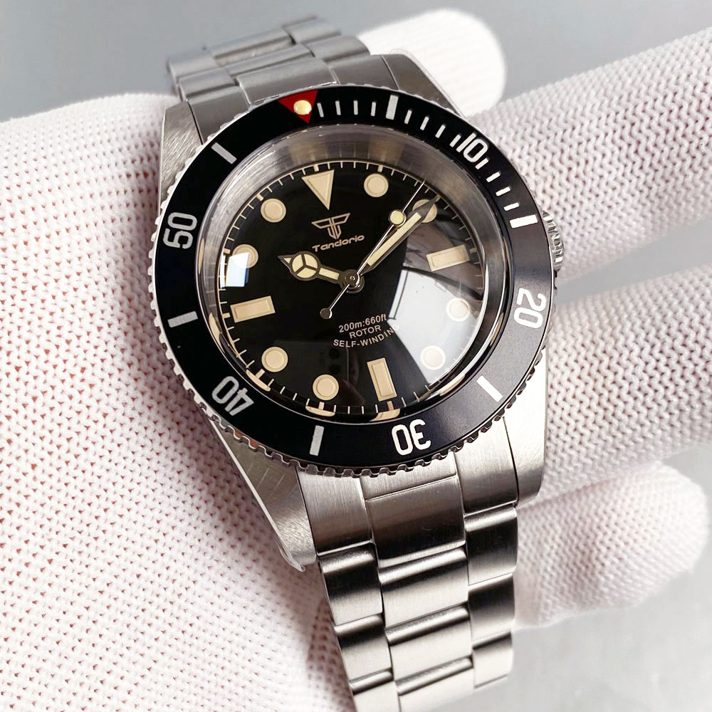 NH35 Tandorio Vintage luminoso - Diver Watch 300M reseña y precio