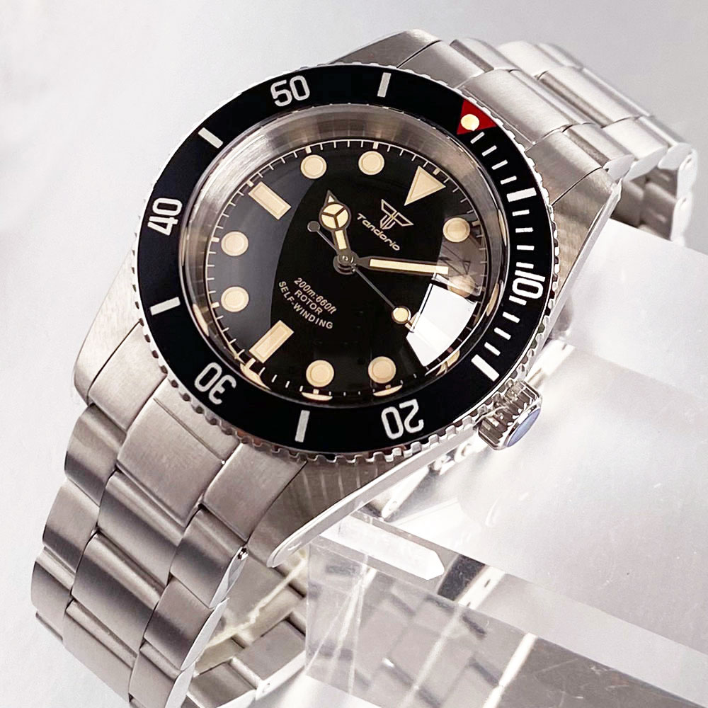 NH35 Tandorio Vintage luminoso - Diver Watch 300M reseña y precio