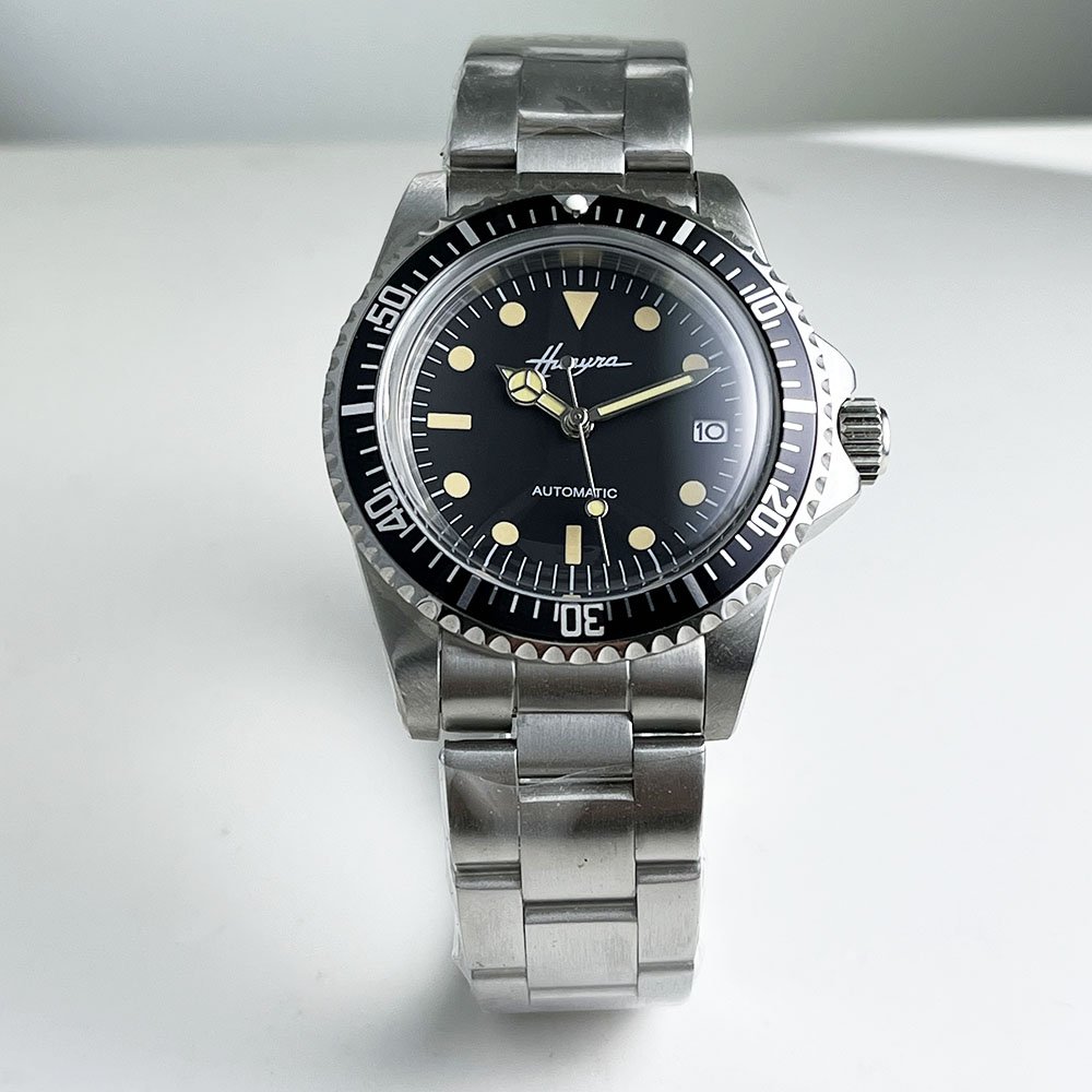 Reloj de 39 mm con Carcasa Red - Diver Watch 300M reseña y precio
