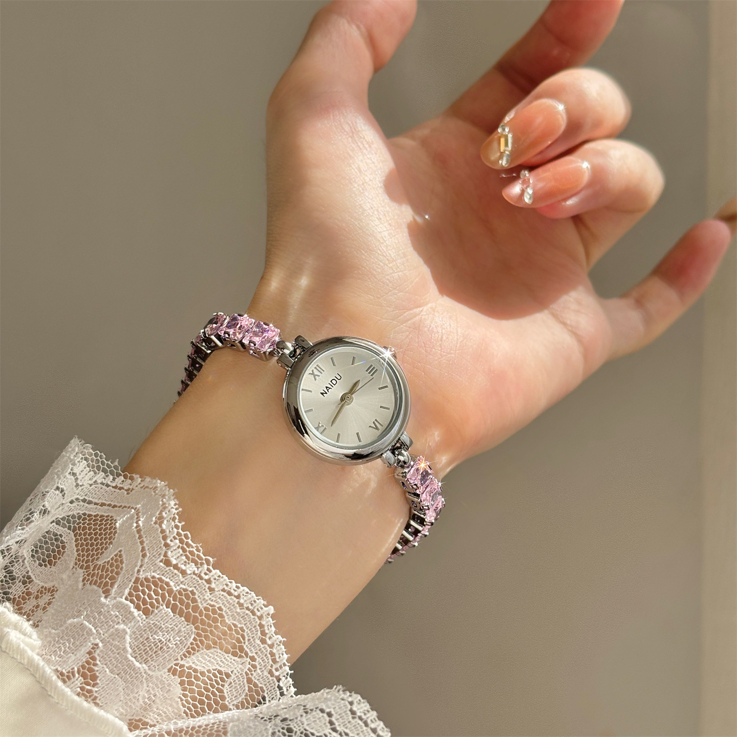 Nuevo reloj de pulsera con inc - Luxury Watch Levels reseña y precio